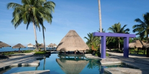 Island-Travel-Network-Coconuts-27
